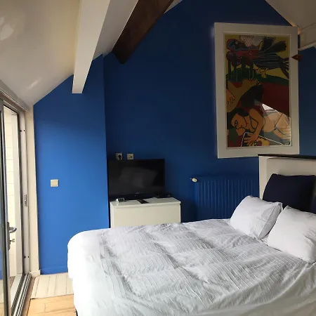 Les Paquerettes לינה וארוחת בוקר