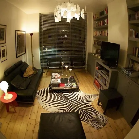 Les Paquerettes Bed & Breakfast 2*